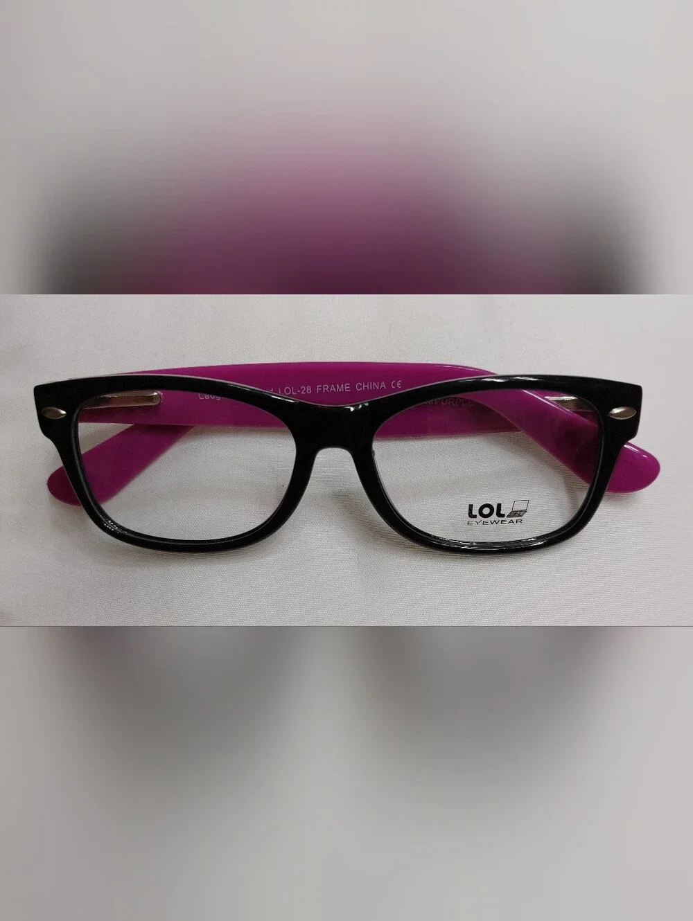 Girls- LOL Frames.